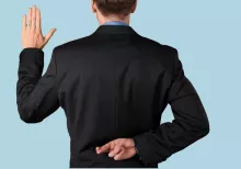 Повідомлено про підозру свідку, який надав суду завідомо неправдиві показання щодо одержання неправомірної вигоди суддею