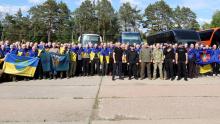Масштабний обмін полоненими між Україною та рф: відбувся перший етап, повернулося 390 людей