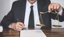 Про своєчасність подання клопотань учасниками судового провадження