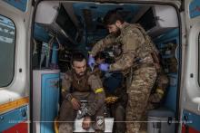 Вдосконалення меддопомоги захисникам: як відбувається супровід поранених на догоспітальному етапі