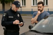 Штраф за тріщину на вітровому склі - незаконний: детальне роз'яснення