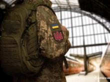 Чи може додаткова відпустка учасника бойових дій переходити на наступний календарний рік, якщо вона розпочалася наприкінці поточного року?