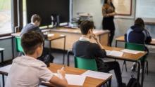 Школярам стане складніше прогулювати уроки — у навчальних закладах посилюють контроль за відвідуванням
