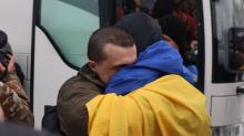Обмін полоненими: додому повернулося 157 українців