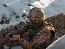 Контракт для добровольців 60+: Міноборони пояснює ключові зміни у проходженні військової служби