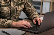 Довіреність, заповіт та розпорядження військовослужбовці можуть посвідчити без нотаріуса: це зробити має право командир