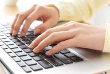 Кібербулінг: як розпізнати, що робити та куди звертатись щоб убезпечити дитину