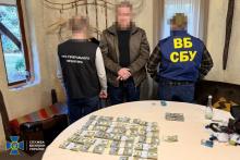 Внутрішня безпека Служби безпеки України затримала двох високопосадовців обласних управлінь СБУ