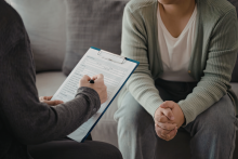 Визнання людини недієздатною: коли й чому це може бути необхідно