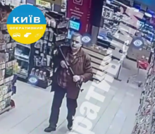 У Києві чоловік розстріляв людей на вилиці та захопив заручників у супермаркеті