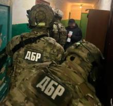 ДБР викрило військовослужбовців ТЦК у Харкові, які погрожували зброєю та катували потерпілих