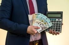 Чи мають подавати декларації члени Вищої кваліфікаційно-дисциплінарної комісії та члени дисциплінарних палат КДКА?