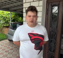 Виманювали гроші під виглядом допомоги від відомих БФ та міжнародних організацій: викрито шахраїв