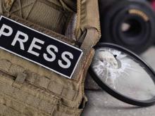 За час повномасштабної війни РФ скоїла 966 злочинів проти медіа і журналістів в Україні - ІМІ