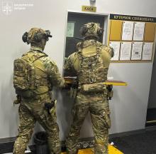 Викрито шахрайську мережу криптообмінників, які обкрадали людей по всій країні 