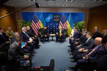 Зеленський і Трамп зустрілись на саміті НАТО в Анкарі: про що заявили лідери України та США