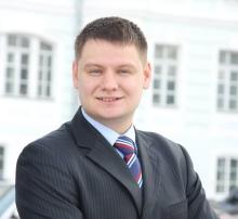 Вадим Сирота: про післявоєнне відновлення, антиросійські санкції та кредитний тягар України