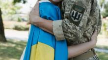 Пенсія у разі втрати годувальника — військовослужбовця: хто має право і як отримати