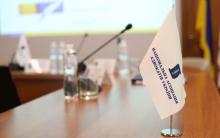 Позов адвоката про стягнення гонорару та скарга клієнта до КДКА можуть розглядатися паралельно