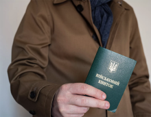 Визнання недійсним військово-облікового документа і незворотність дії законів у часі: судова практика