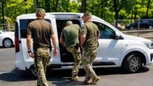 Військовослужбовець ТЦК отримав 7 років за катування та погрози згвалтуванням: адвокат "розібрав" резонансне рішення суду