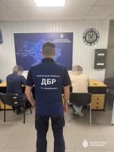 Знімали з розшуку за $3 тисячі та фіктивно «мобілізували»: на Вінниччині судитимуть посадовців ТЦК