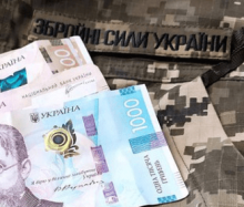 Хто включається до наказів про виплату додаткової винагороди 100 000 грн під час воєнного стану?