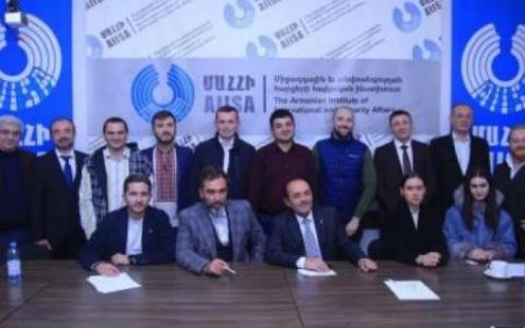 Директор Украинского Института политики Руслан Бортник принял участие в мероприятиях, посвящённых 20-летию Союза армян Украины