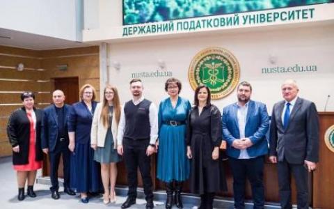 Компанія ЛІГА: ЗАКОН та Державний податковий університет України підписали Меморандум про співпрацю