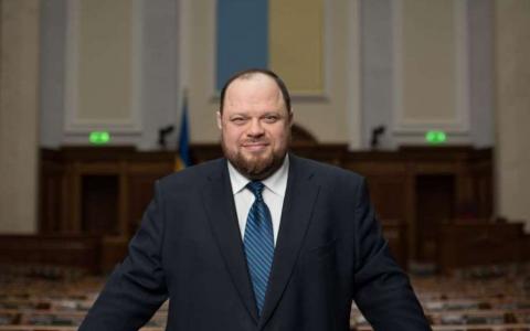 Стефанчук заявил о готовности рассматрения вопроса о введении чрезвычайного или военного положения в Украине