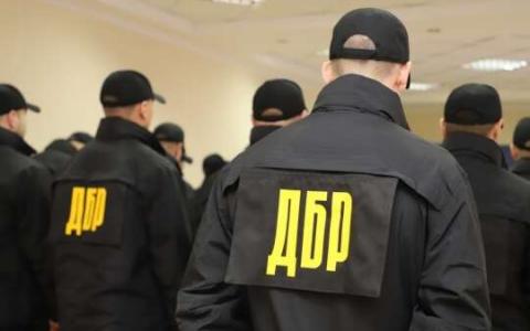 ДБР повідомило про підозру митникам, які сприяли фірмі Медведчука ухилятися від сплати податків