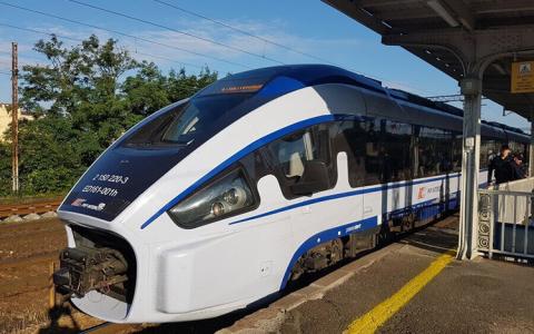 В Польщі спростили правила безкоштовного користування поїздами для українців