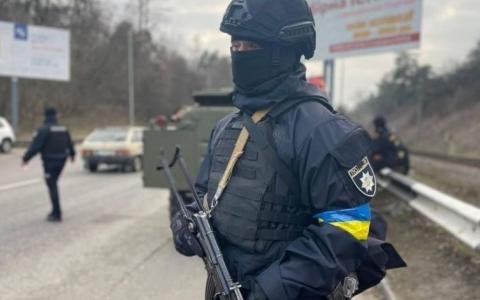 Порядок перевірки авто на блокпостах під час воєнного стану: роз'яснення: 