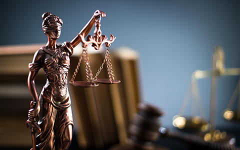Апеляційні скарги адвокатів у паперовій формі будуть залишати без руху
