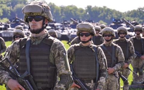 Чи можуть мобілізованих відправити на передову без підготовки й амуніції: коментарі фахівців