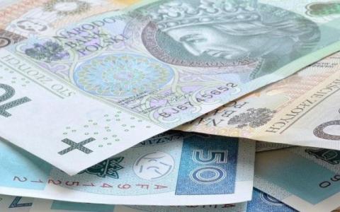 У Польщі запустили ще одну програму підтримки українців: де і кому можна її отримати?