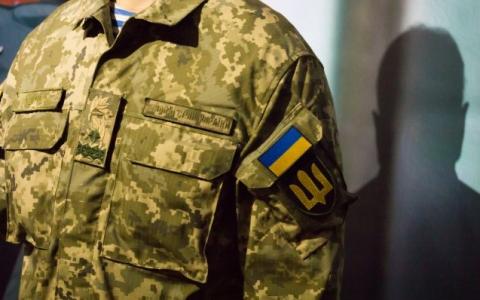 Військові з інвалідністю, яка настала внаслідок війни, отримають більшу пенсію - роз'яснення ПФУ