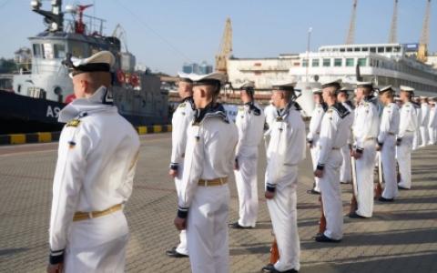 З 6 вересня правом виїзду за кордон можуть користуватися українські моряки: деталі