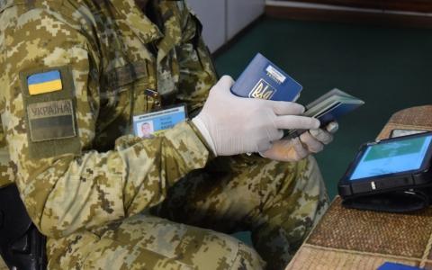 Виїзд студентів за кордон: закон і реальність (відео коментар адвоката)