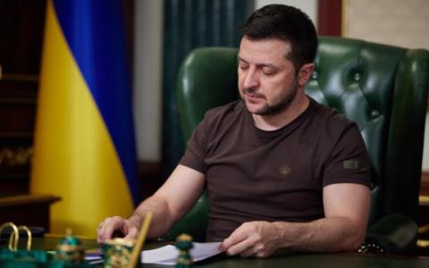 Зміни щодо страхового стажу для ФОПів під час війни та нові підстави для перевірок Держпраці — Президент підписав Закон