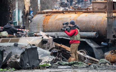 Як правильно зафіксувати воєнні злочини: рекомендації Української Гельсінської спілки