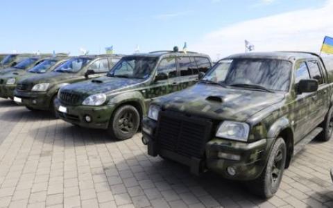 На Буковині судитимуть адвоката, який продав автівки для ЗСУ на пів мільйона гривень