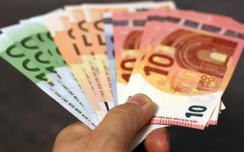 Фінансова допомога українцям в іспанській Андалусії: як отримати кошти та куди звертатися