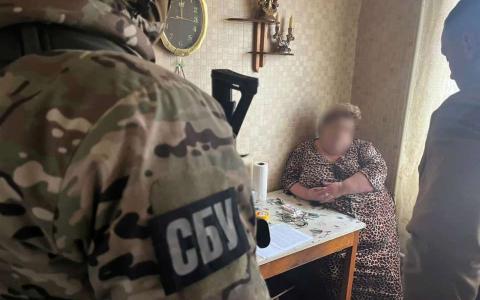 СБУ викрила медсестру підрозділу ТРО ЗСУ яка «зливала» ворогу позиції Сил оборони під Бахмутом