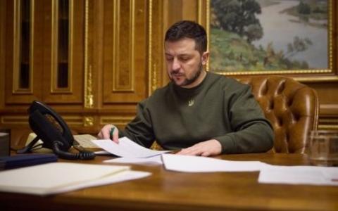 Зеленський підписав закон про надання компенсацій за зруйноване житло під час війни