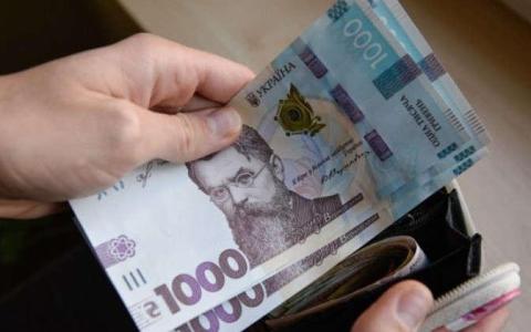 З 1 травня деяким працівникам виплачуватимуть нову допомогу після важких травм у зоні бойових дій