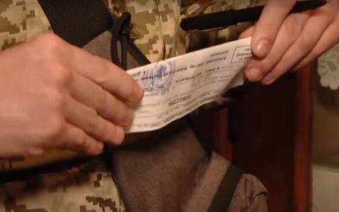 Повістки військовозобов'язаним будуть вручати незалежно від місця проживання: Кабмін розширив повноваження ТЦК та СП