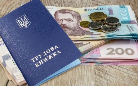Послуги із працевлаштування, які доступні для внутрішньо переміщених осіб