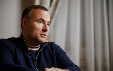 СБУ повідомила про підозру підсанкційному олігарху Павлу Фуксу