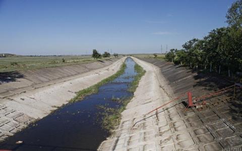 Саботаж в войсках рф: Крым специально оставили без воды